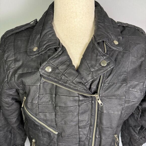 ACCENT on You 100% Leather Motorcycle Jacket, Black, Belt, Zipper, Sz S 2/$50 - Picture 3 of 16